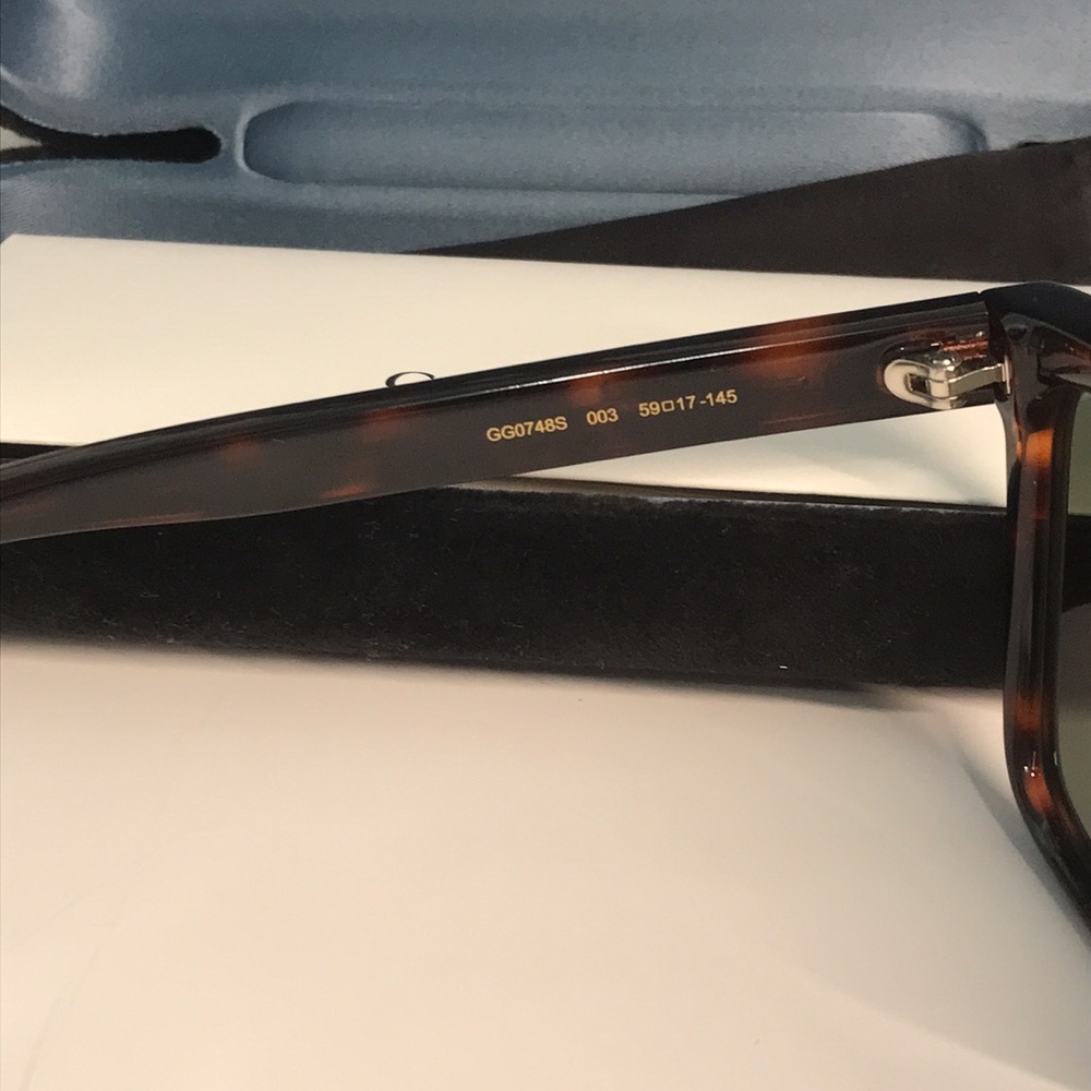 ✨ Brand New Gucci GG0748S 003 Sunglasses – Havana with Green Lenses ✨ - Picture 10 of 13